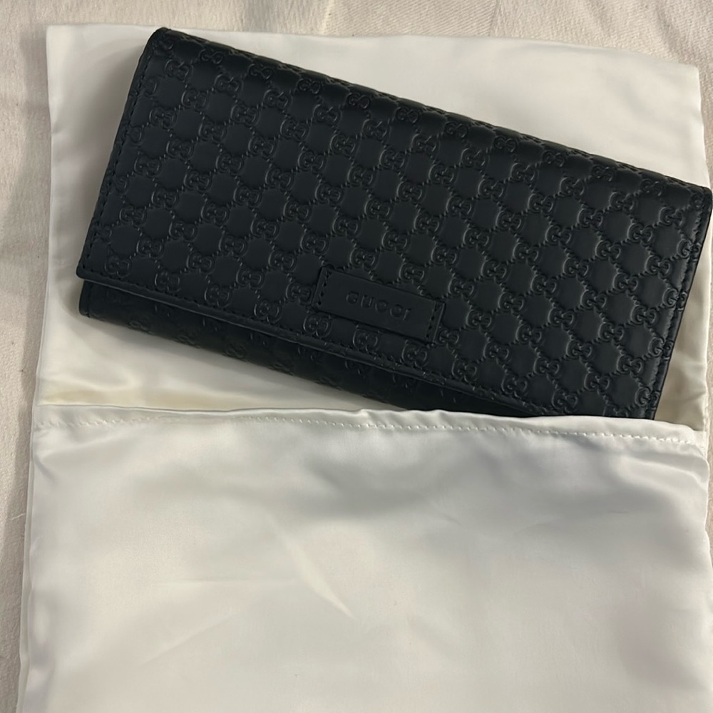 BNWT Gucci wallet